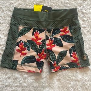 Body Glove Splash Swim Short, size Small